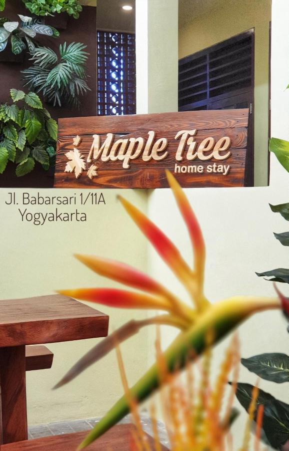 Maple Tree Homestay Maguwo Exterior photo
