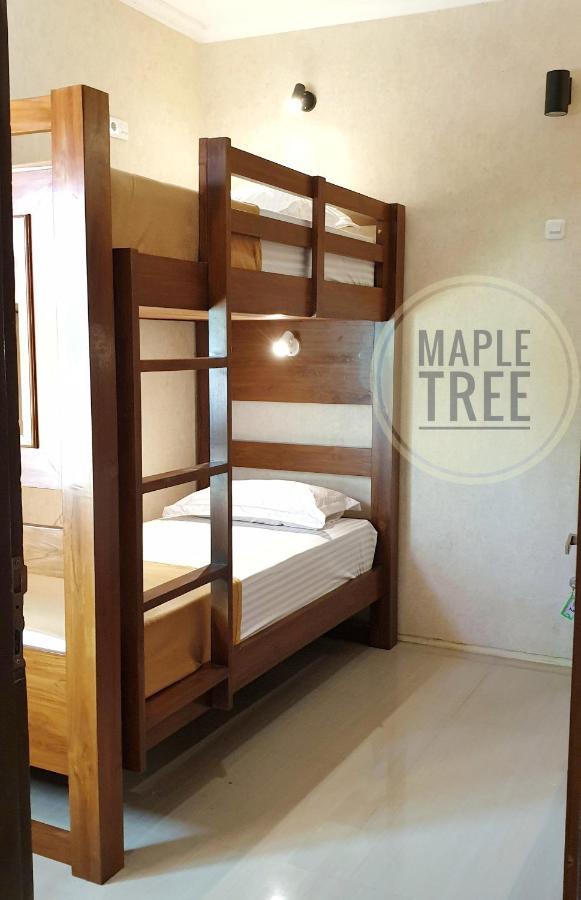 Maple Tree Homestay Maguwo Exterior photo